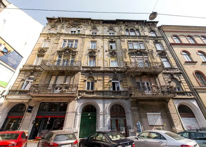 Akác * Budapeste
